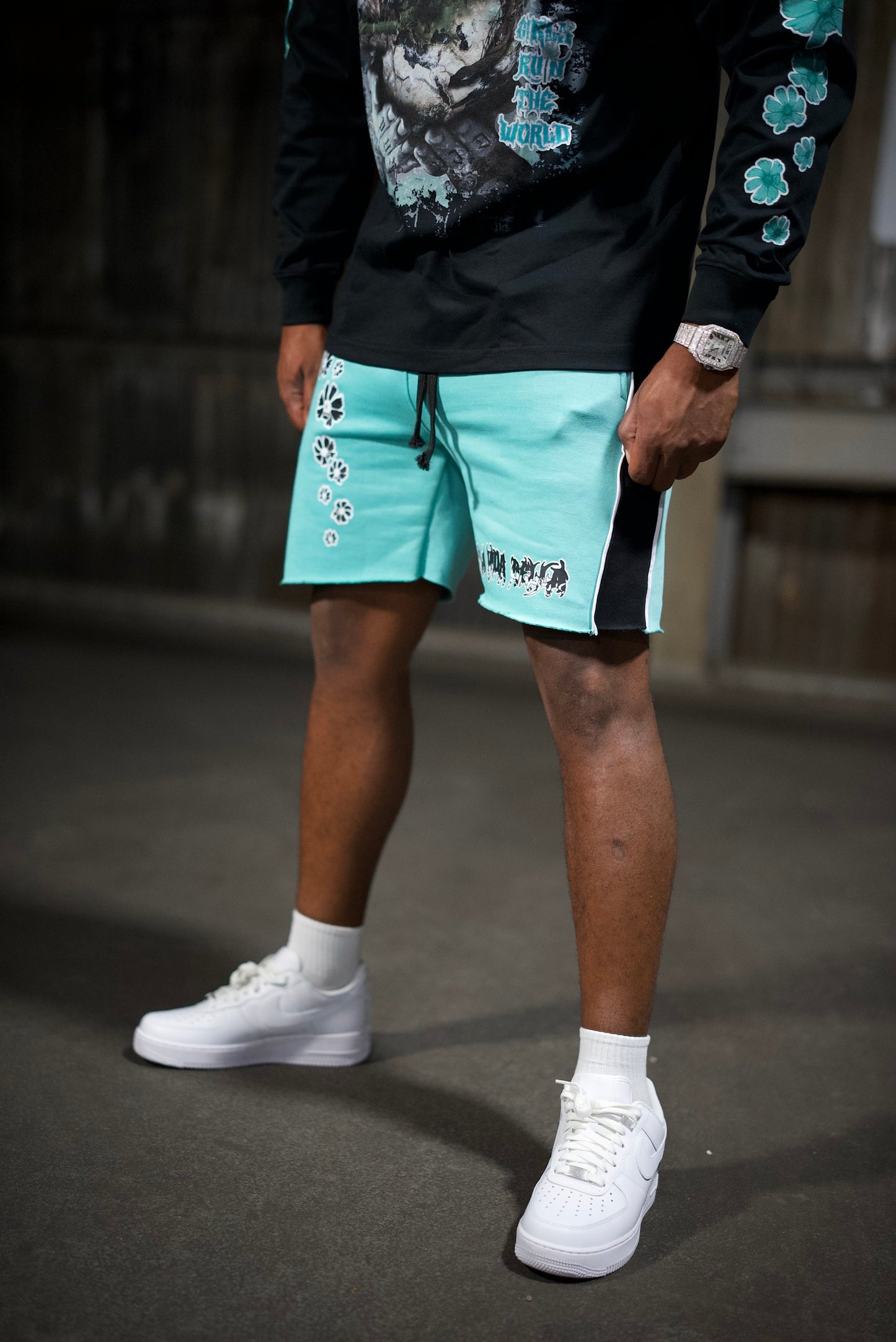 “GRTW Shorts”